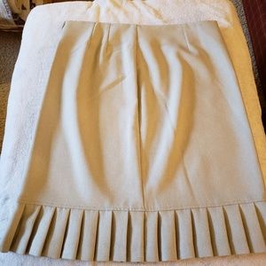 Adolfo Light Tan Ruffle Skirt Size‎ 12